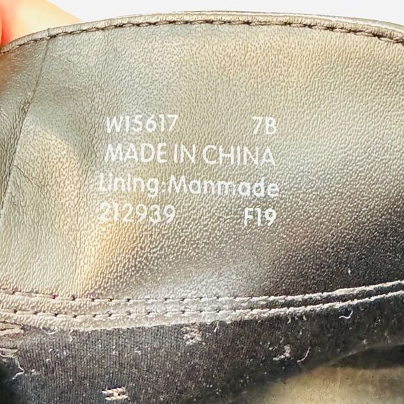 Cole Haan Boots Womens 7 Black Leather Suede Chain Ankle Booties Idina Shoes - Picture 10 of 11